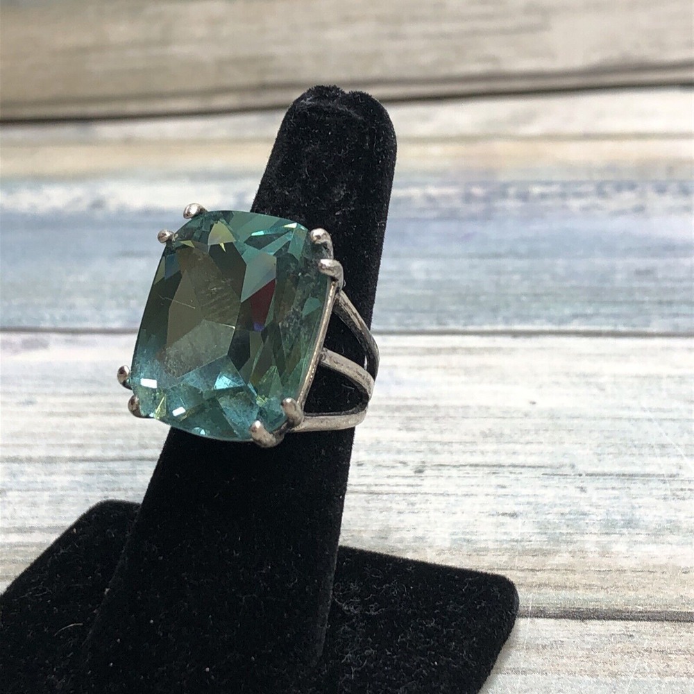 Aquamarine Fashion Jewelry‎ Ring Distressed Silver Tone size 6